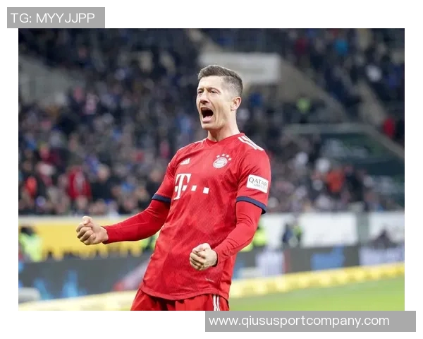 拉普拉塔大学生主席因拒绝列队遭禁足半年11名球员被停赛两场