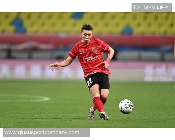 蓉城后卫李扬与海港俱乐部深入接触加盟事宜有望成行