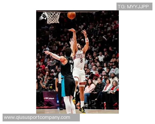 狄龙表现起伏不定17投7中三分火力全开贡献21分助球队争胜 狄龙表现起伏不定17投7中三分火力全开贡献21分助球队争胜